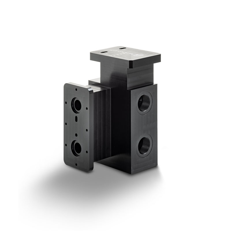 Kunststoff-Frästeile — auch in Kleinserien.