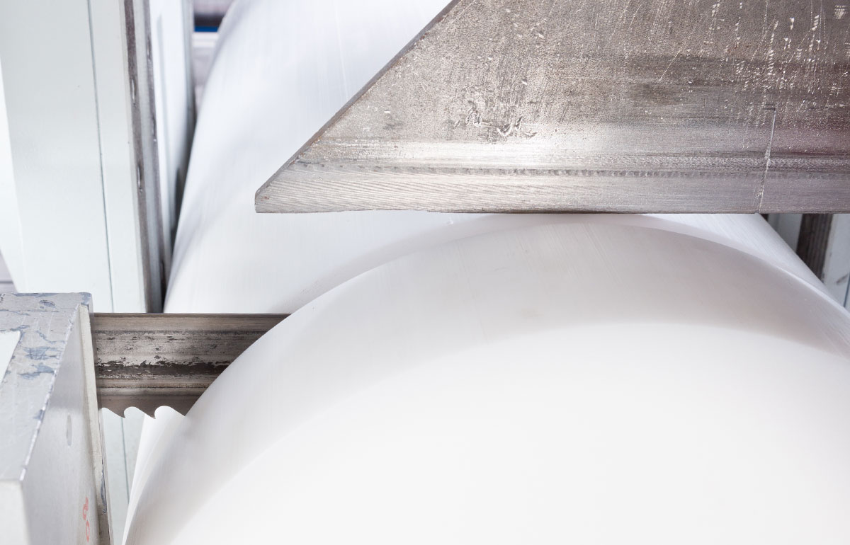 Bildergalerie, Bild 1, Wir als Arbeitgeber, Schneidemaschine